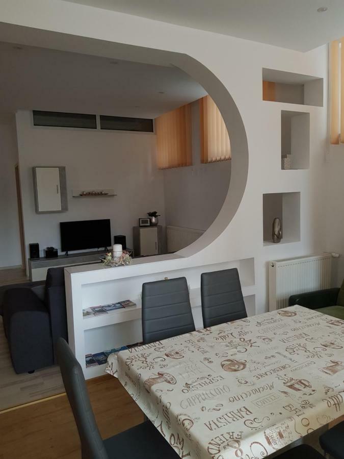 Ferienwohnungen Albstadt Ngoại thất bức ảnh
